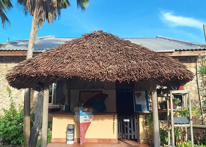 Kipepeo Beach&Village